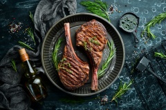 Frisches Karosa-Kalbskarree, French Rack, geteilt, vak.-verpackt, gekühlt ca 2,1kg