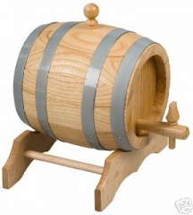 Kleines Eichenfass, 10 Liter, Weinfass, Schnapsfass, Holzfass inkl. Stopfen, Hahn und Bock aus Holz 34,5 cm
