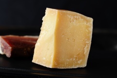 Zanetti Parmigiano Reggiano 24 Monate 32 % Fett - 1 x 250 g Stück