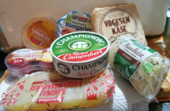 Französische - deutsches Weichkäse-Sortiment 7 Sorten 1320g